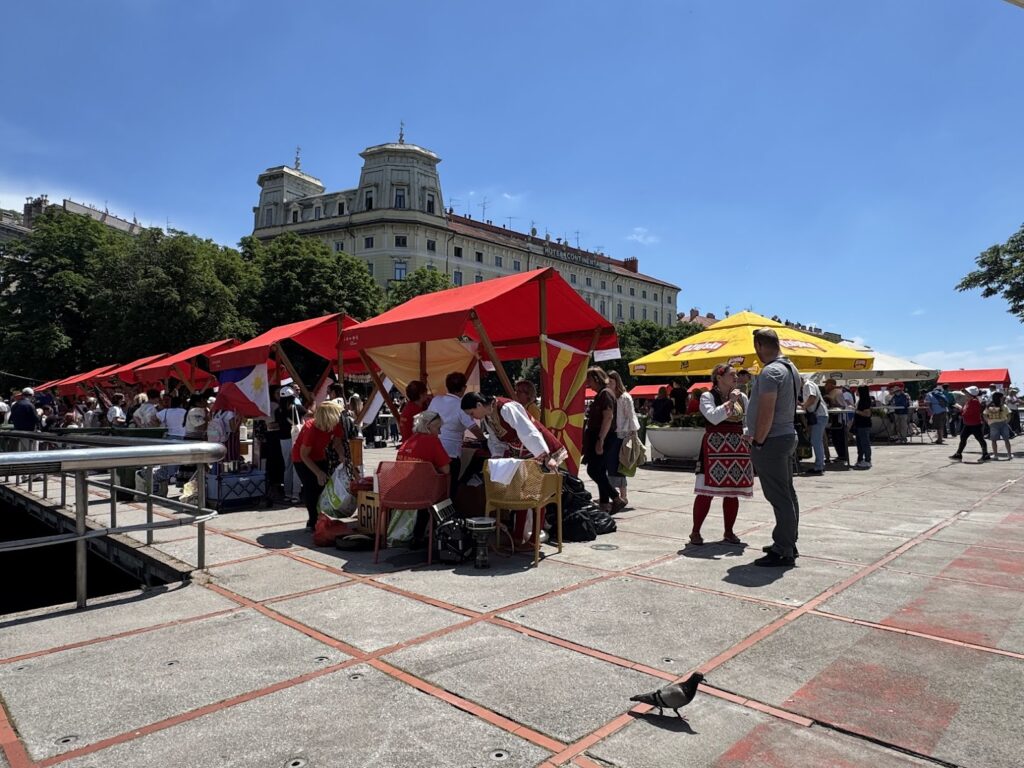 Kont postao središte tradicije i okusa: Održana gastro fešta Melting Pot